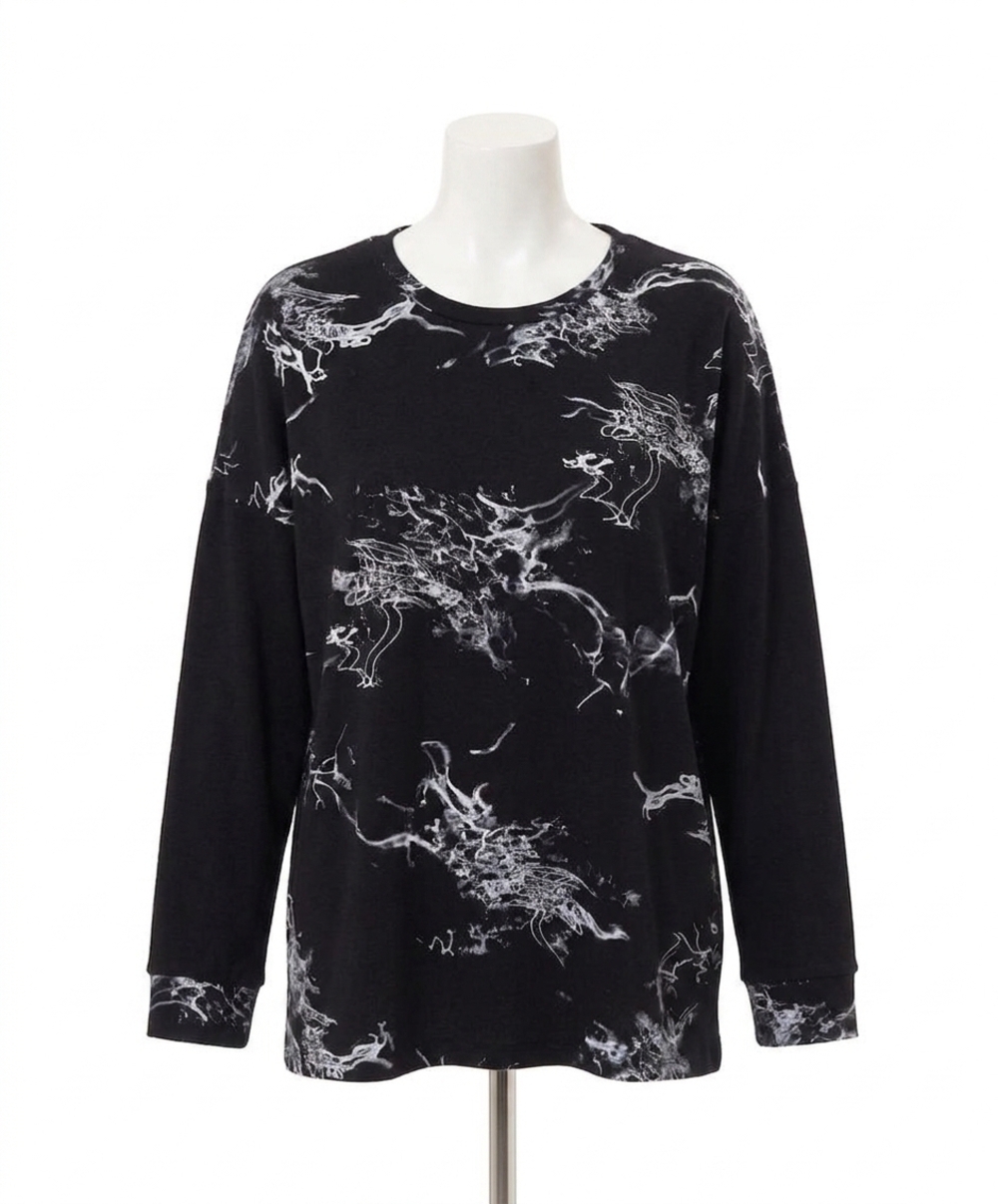 NEW FRENCH KYSS abstract print scoop neck top in black/white